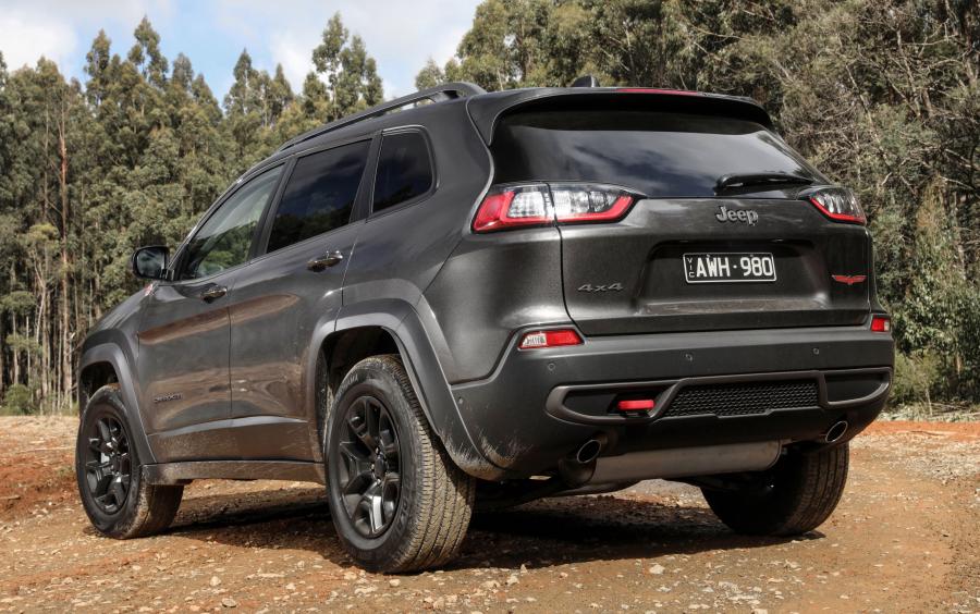  Jeep Cherokee Trailhawk (KL) 2018 года  (AU) (фото 35 из 42)